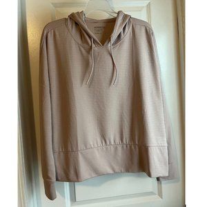 Mondetta Performance Luxury Top